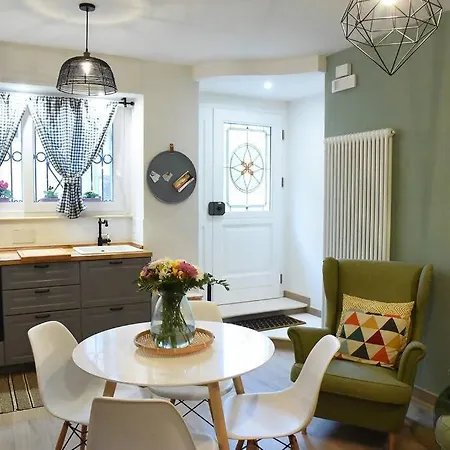 A Casa Di Costanza Apartment *